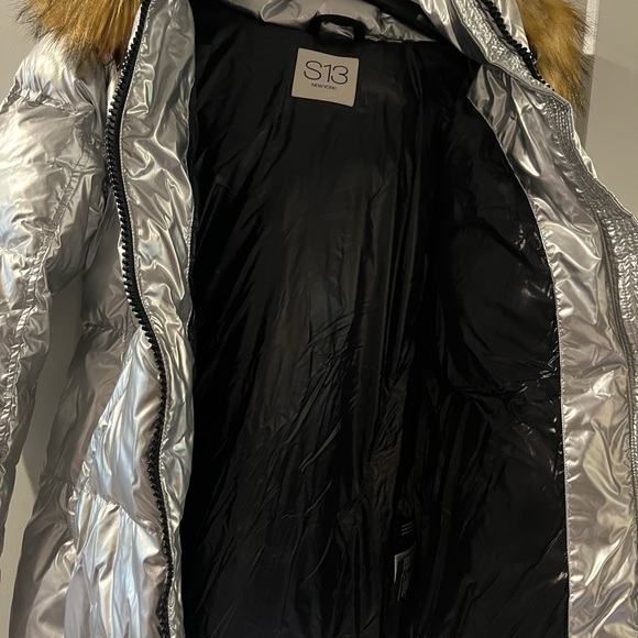 Winter is coming!! S13 Down Coat Size L Never Worn - Picture 4 of 4